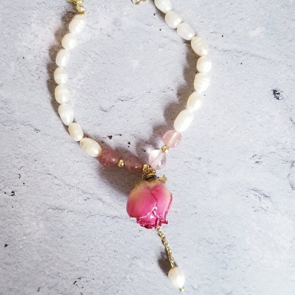 Gold Plated Eternal Flower Natural Freshwater Pearls Charm Bracelets - Picture 9 of 15